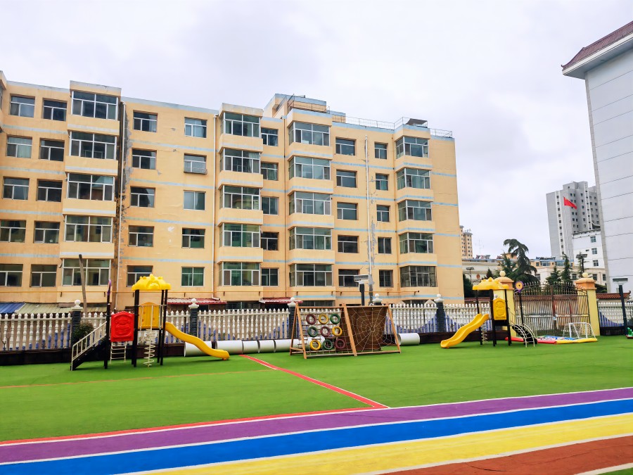 安靜操場系統(tǒng)(操場定向音響)安裝實例